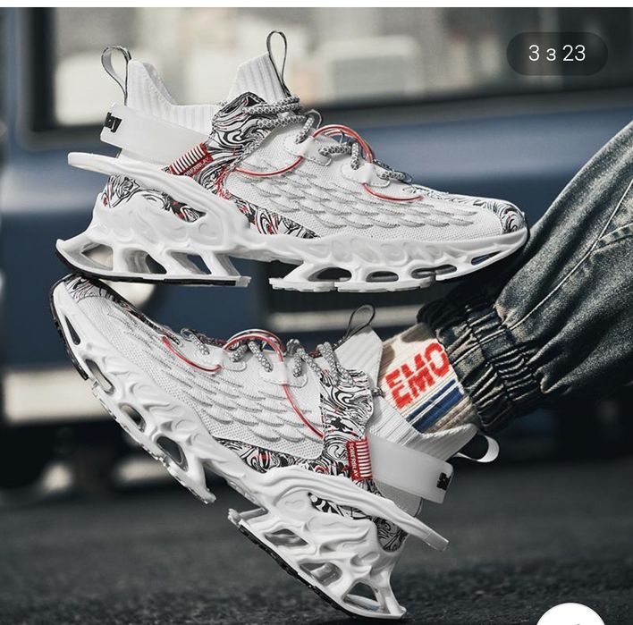 Кросівки чоловічі 43 розмір