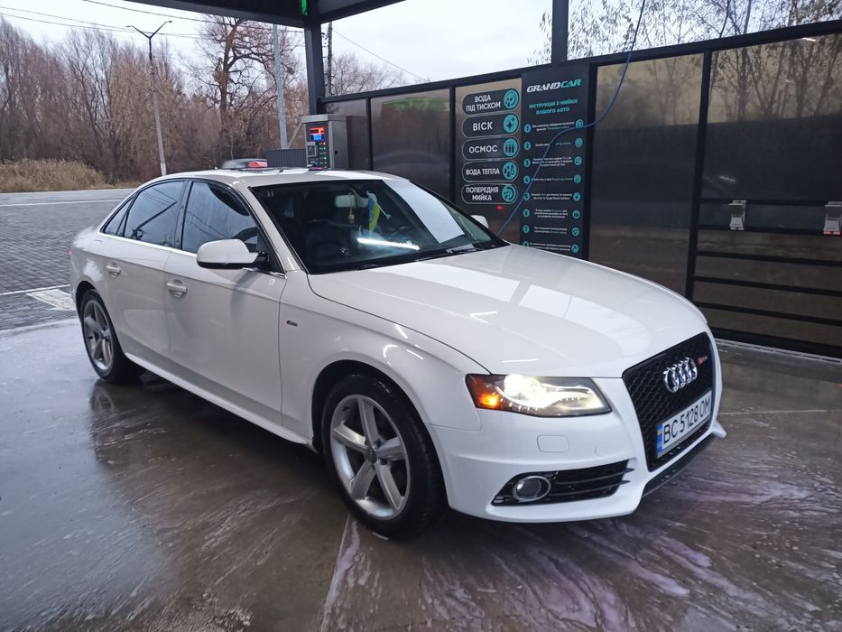 Ауді А4б8 з гарантією