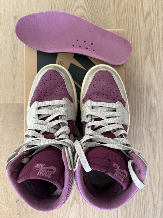 Nike Jordan dziewczęce zamsz szaro-fioletowe r.35