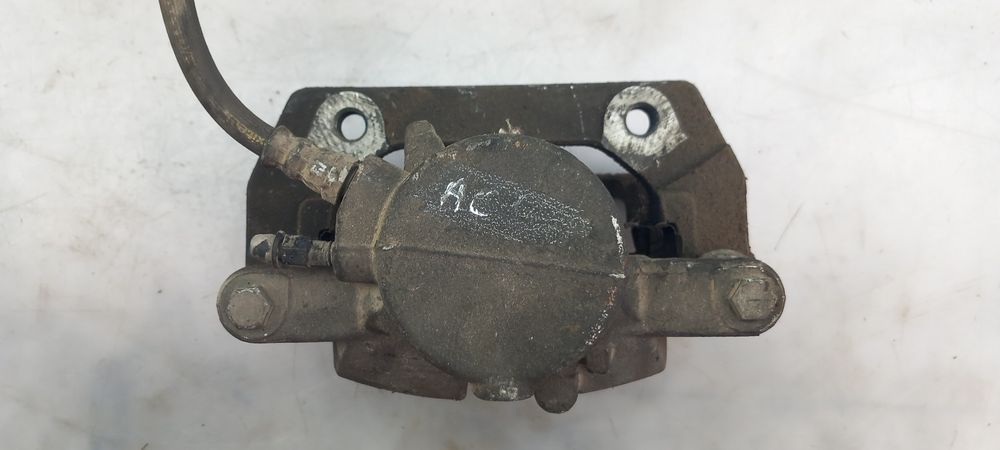 Pinça travão / maxila de travão frente esquerda MERCEDES-BENZ Classe B
