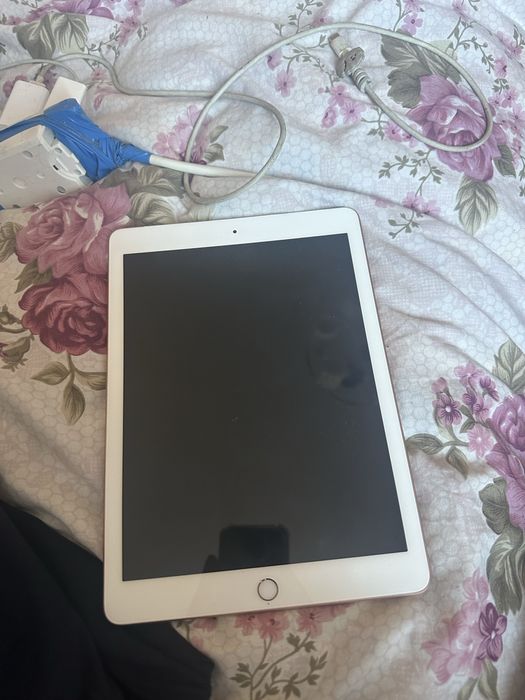 Ipad 6 32 gb ideal на ноутбук або пк обмін