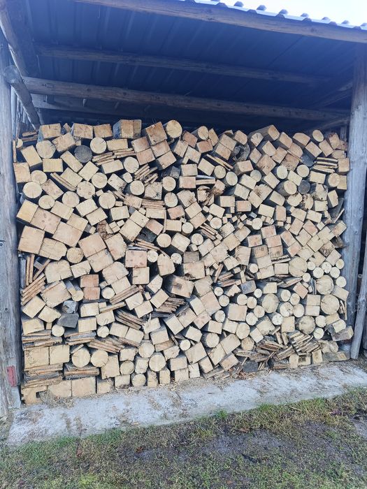 Drewno opałowe i kominkowe