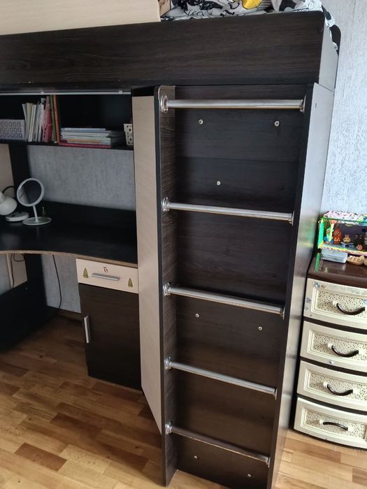 Детяче ліжко із матрасом