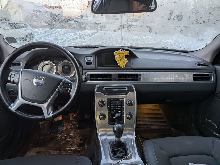 Торпеда Volvo XC70 P3 2013 рік рестайлінг