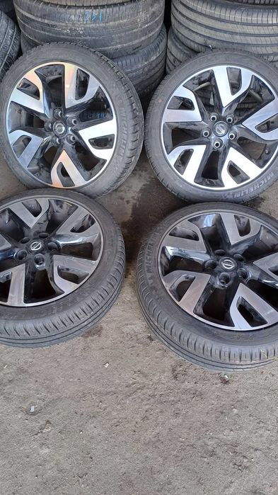 Koła felgi aluminiowe Nissan 5x114,3 18" TPMS