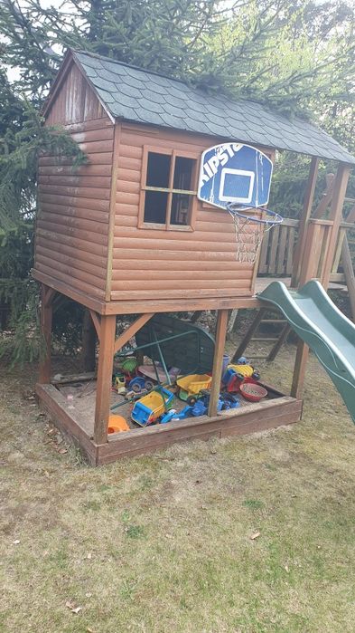 Domek drewniany dla dzieci