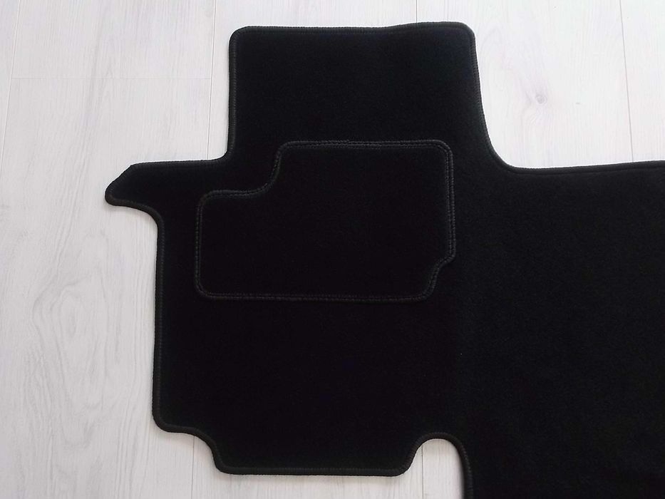 Dywaniki Welurowe OPEL VIVARO RENAULT TRAFIC Nissan Primastar Rok 01-1
