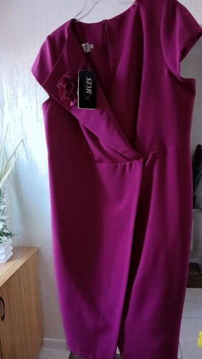 Elegancka sukienka 46-48