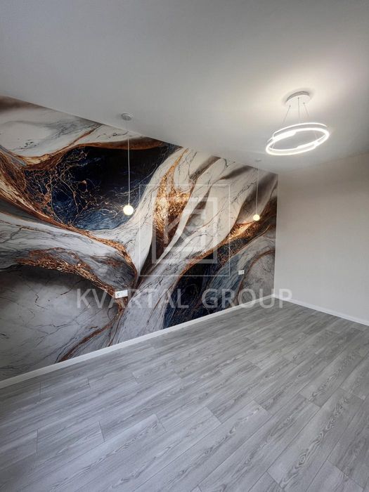 Свіженька квартира на продаж біля Набережної 78000