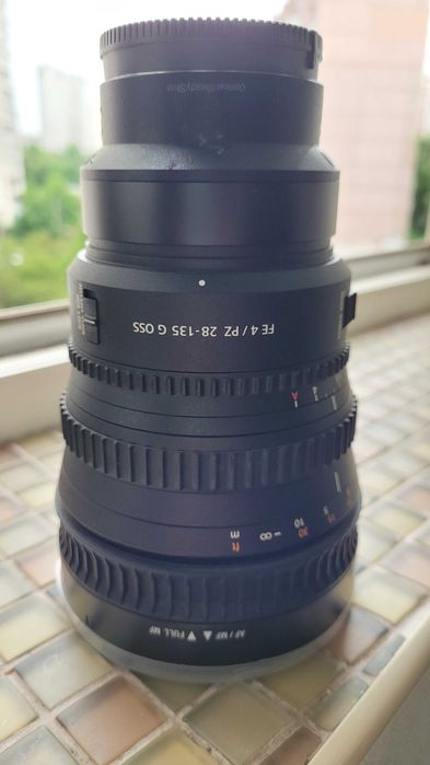 28 135 - купити об'єктив Sony - Ціна на OLX.ua