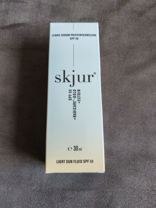 Ursapharm Arznemittel Skjur Lekkie Serum Przeciwsłoneczne Spf 50 30ml