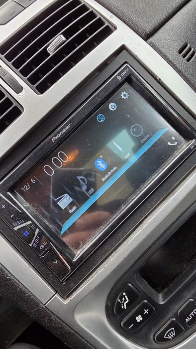 Pioneer DMH-G220BT – Radio 2 DIN | Bluetooth | USB | Ekran dotykowy | AUX