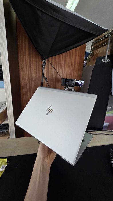 Computador Portátil HP EliteBook 830 G5 [Garantia] i5 + 8GB RAM + SSD NVMe + W11 Pro [Grau A / Como novo]