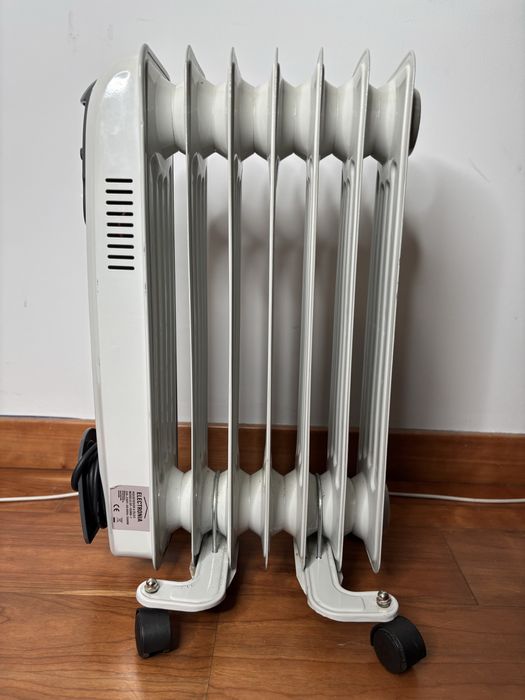 Aquecedor a Oleo ELECTRONIA