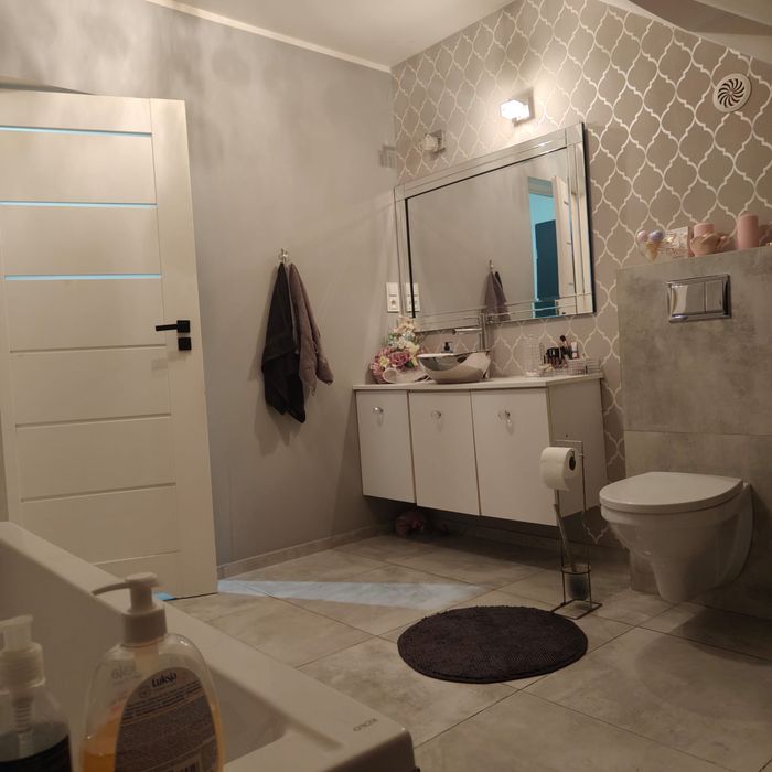 Centrum umeblowane 3 pokoje 77 m² + (20 m² -do adaptacji) - Więcej