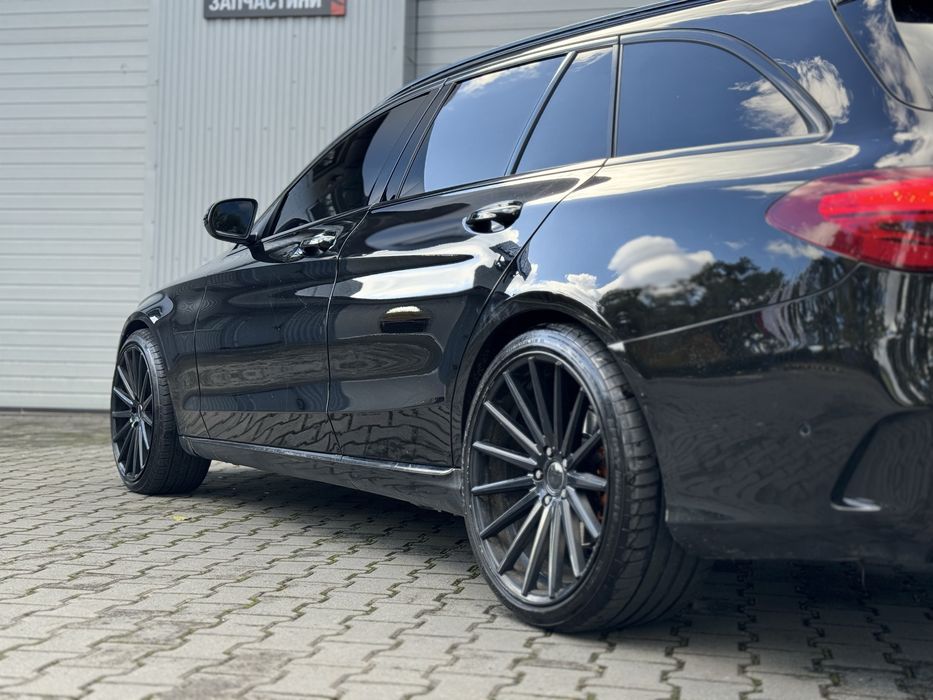 Mercedes-Benz C-Class c250