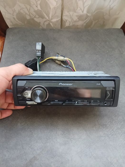 Pioneer MVH-S110UB