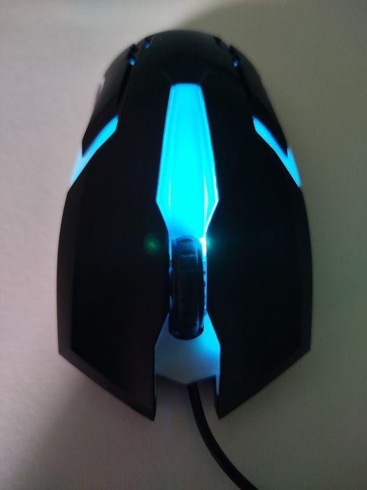 Sprzedam mysz przewodową RGB firmy YELANDAR®