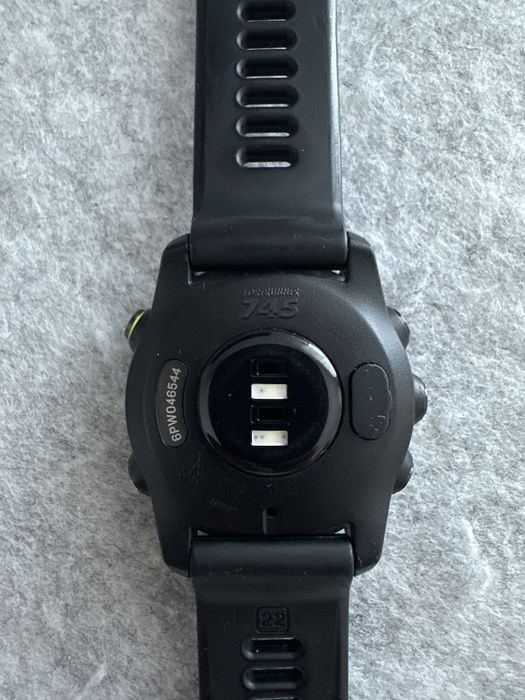 Garmin Forerunner 745