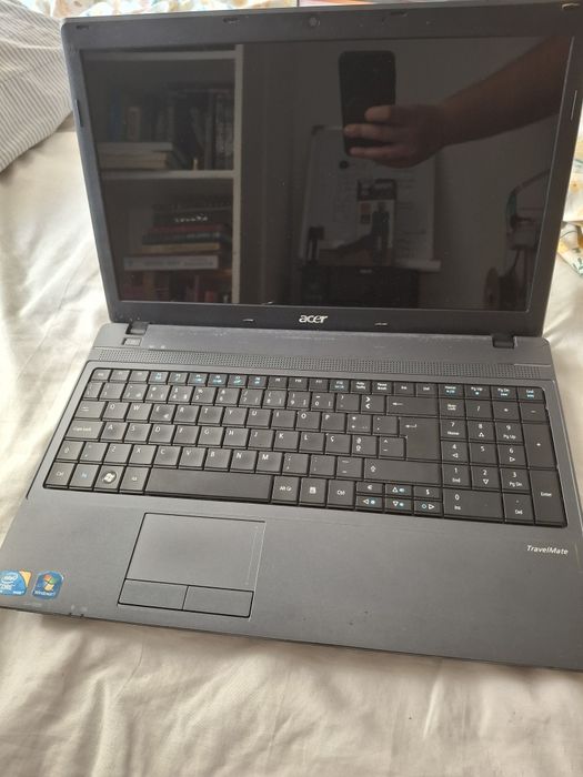 Acer Travelmate 5735