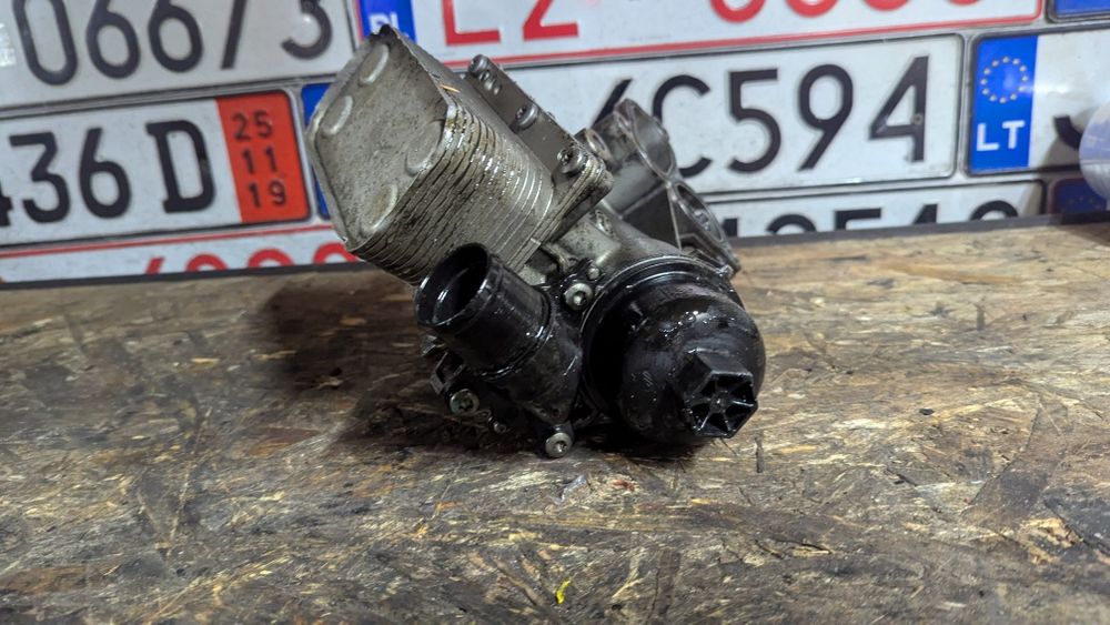 Корпус масляного фільтра теплообмінник renault 2.0 DCI