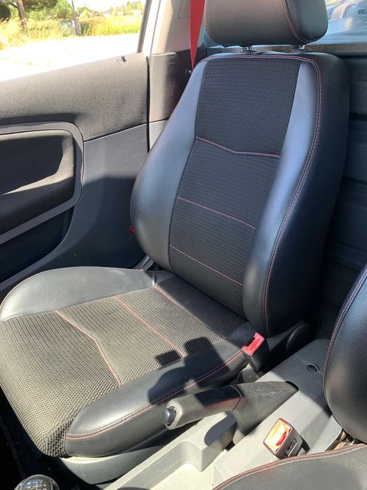 SEAT 6L PD100 (comercial)