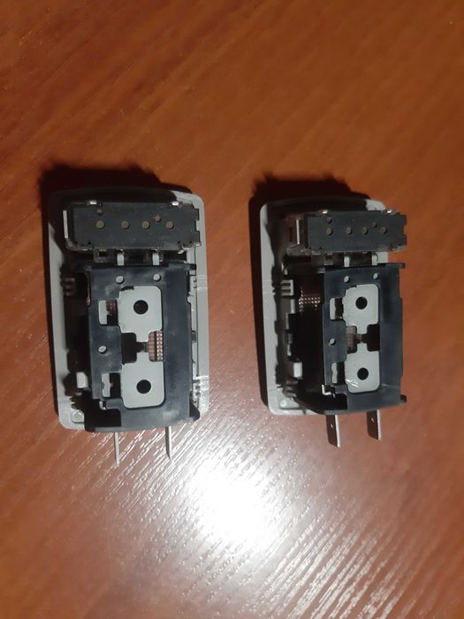 Плафон освещения солнцезащитного козырька Chevrolet Epica GM