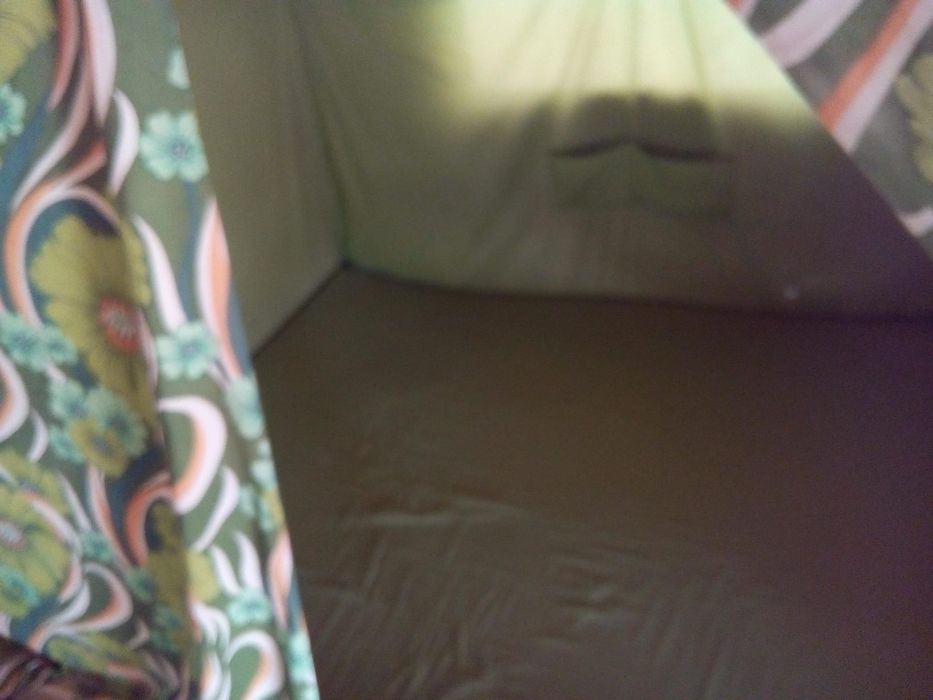 Tenda atrelado com dois quartos