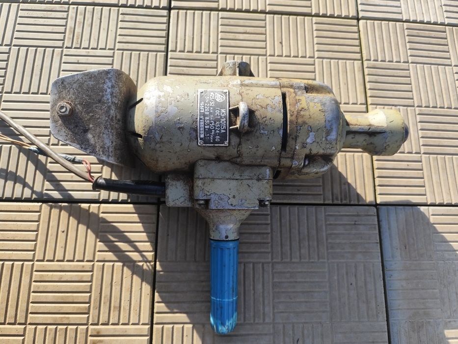 Продам дрель промислова.
