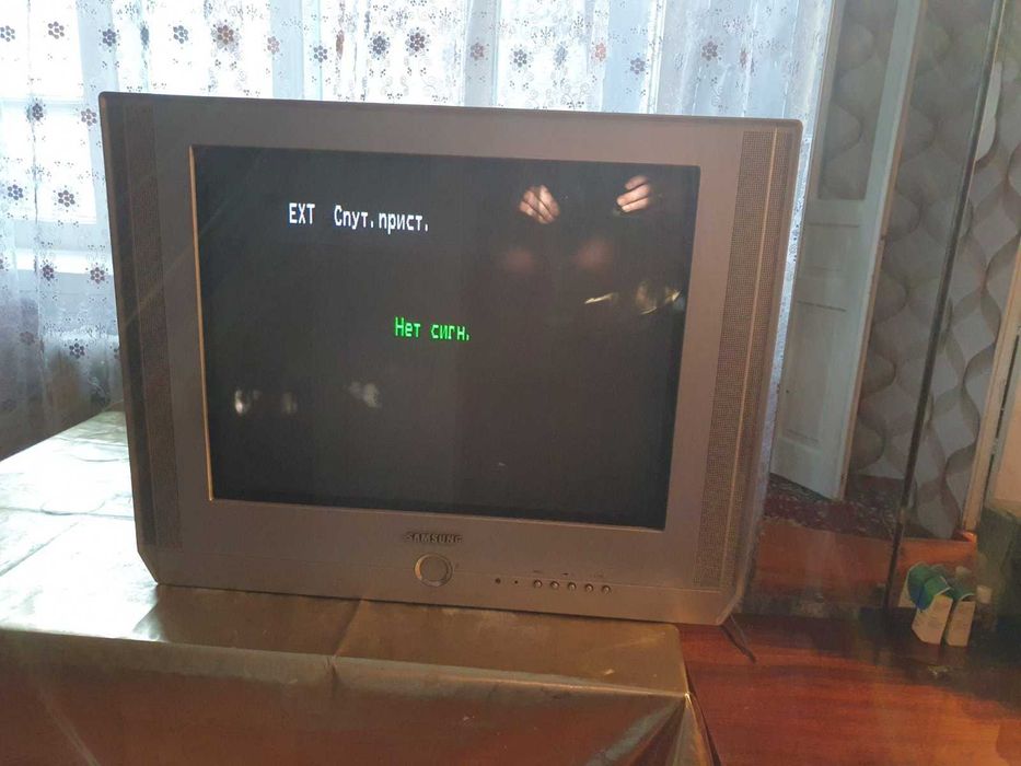 Телевізор SAMSUNG CS-21A11MHQ та CS-21M20ZQQ