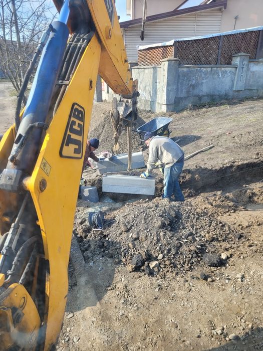 Послуги екскаватором навантажувачем JCB 3CX
