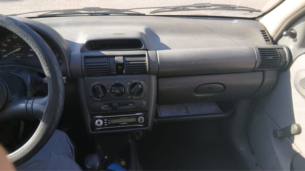 Opel Corsa B Comercial