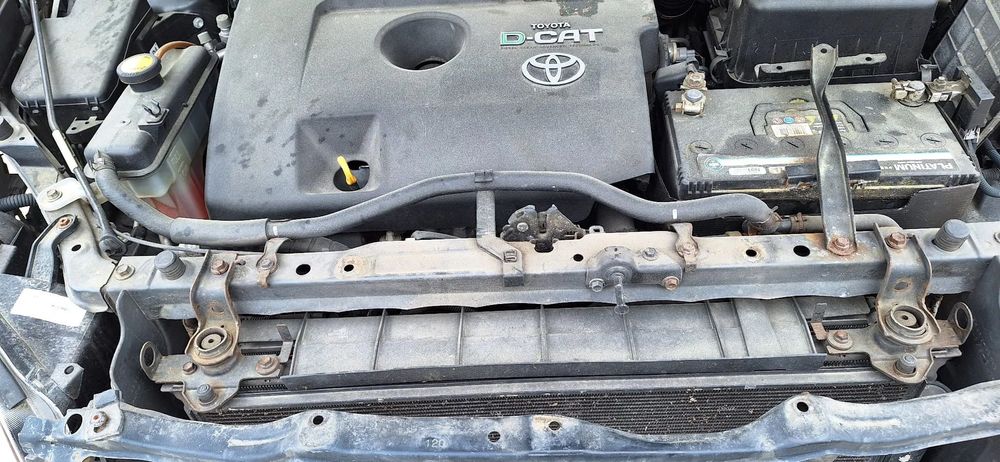 TOYOTA RAV4 RAV 4 III 2,2DCAT belka sanki wozek pod silnik