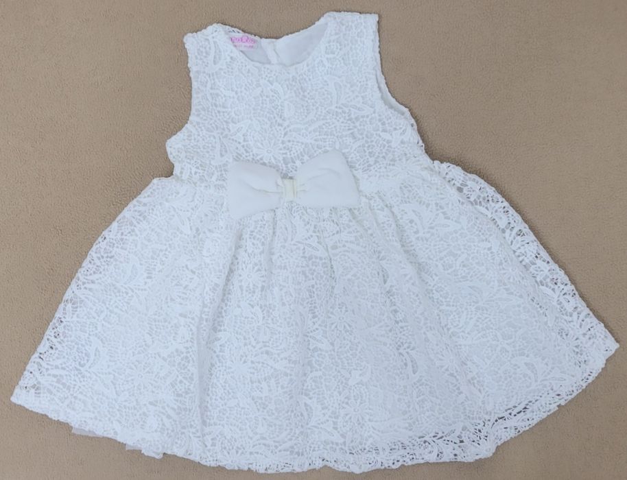 Нарядное платье на 12-18мес