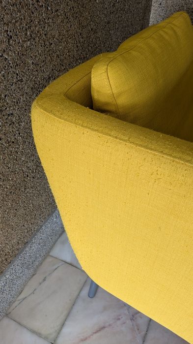 Cadeirão  amarelo