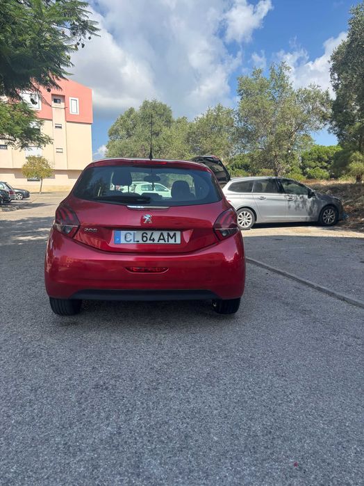 Peugeot 208 Impecavel