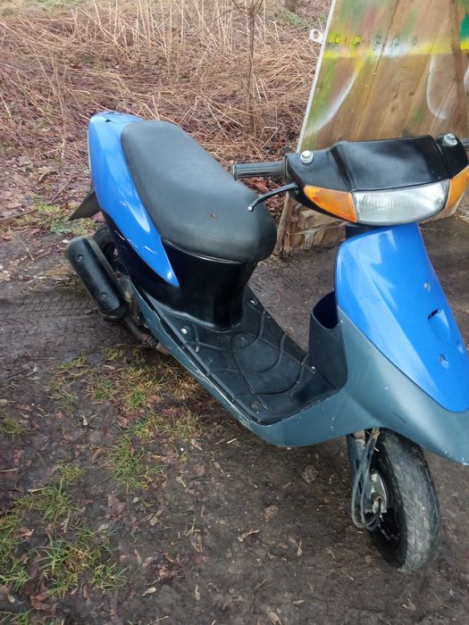 Продам скутер Suzuki Lets 2