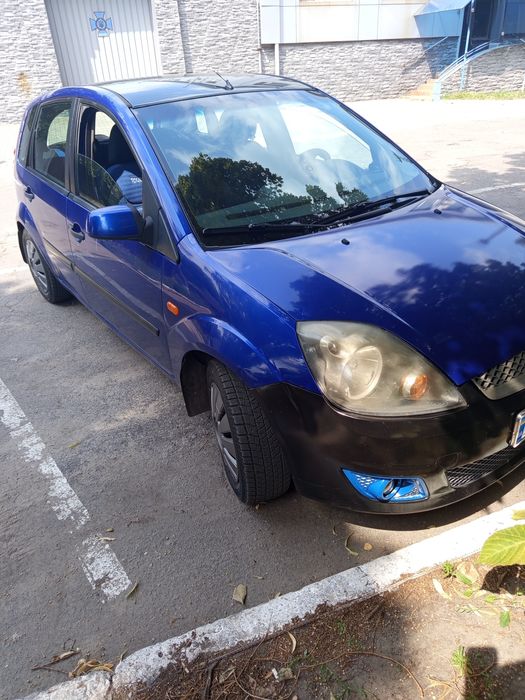 Продам форд фиеста 1.3