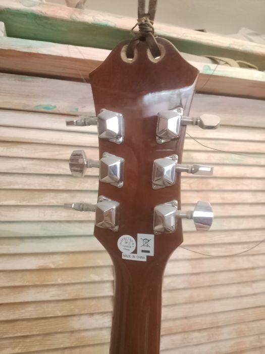 Гітара акустична Epiphone DR-100 NА