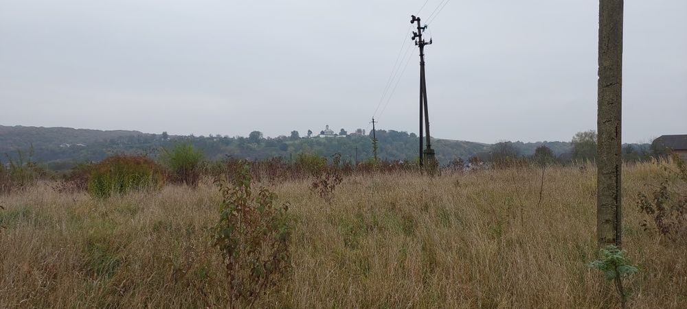 Земельна ділянка в Крилосі