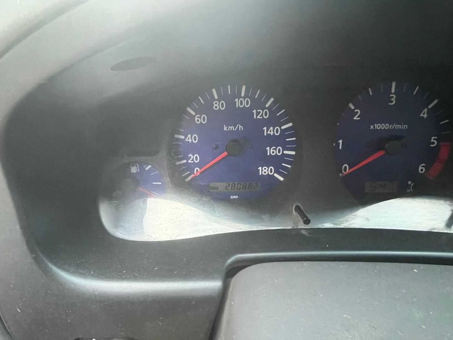 Продам Nissan pickup