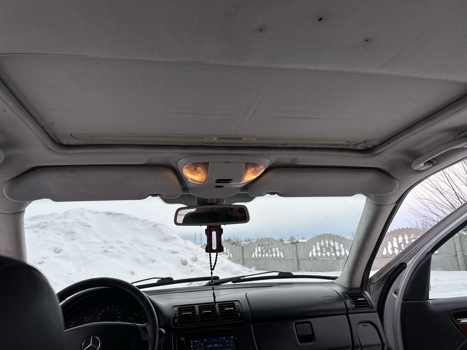 Продам ML 163 з одним із найкращих двигунів  2.7 CDI кінець 2000 року