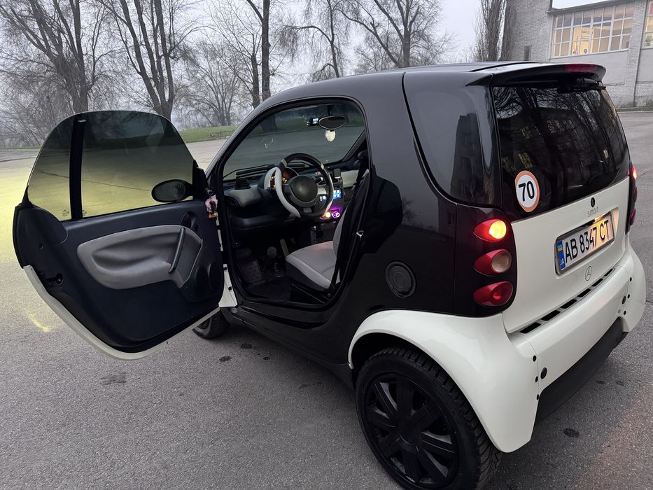 Smart fortwo 2004 року