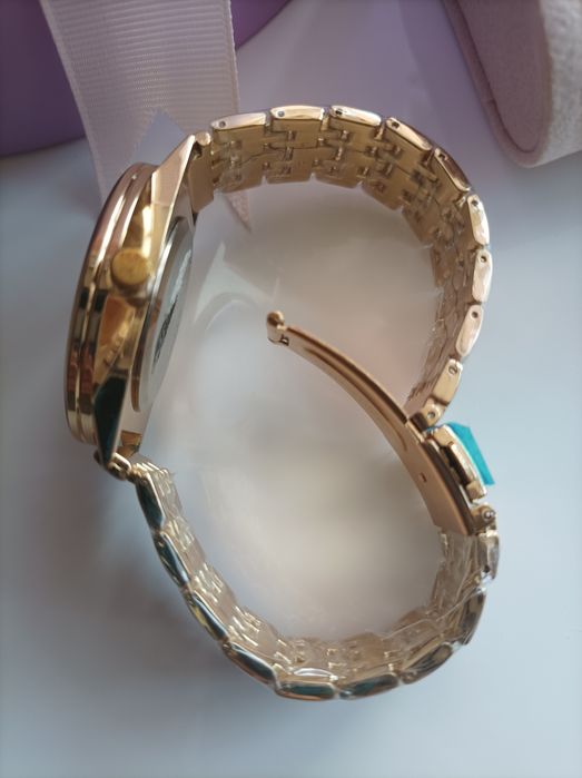 Новий годинник .