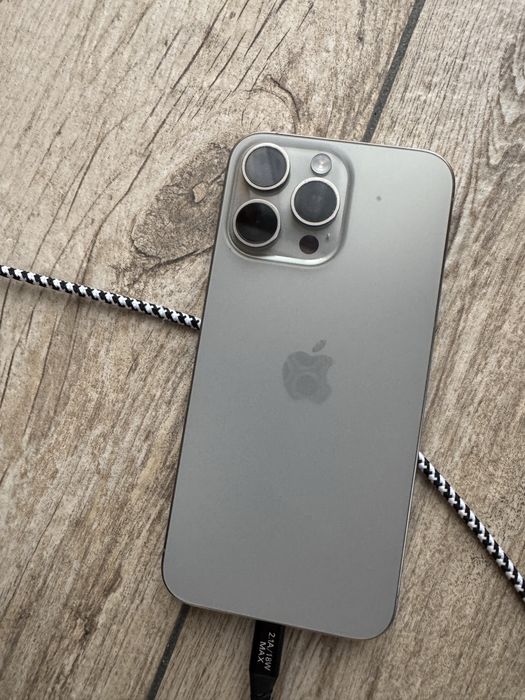iPhone 15 pro max 256gb 87%