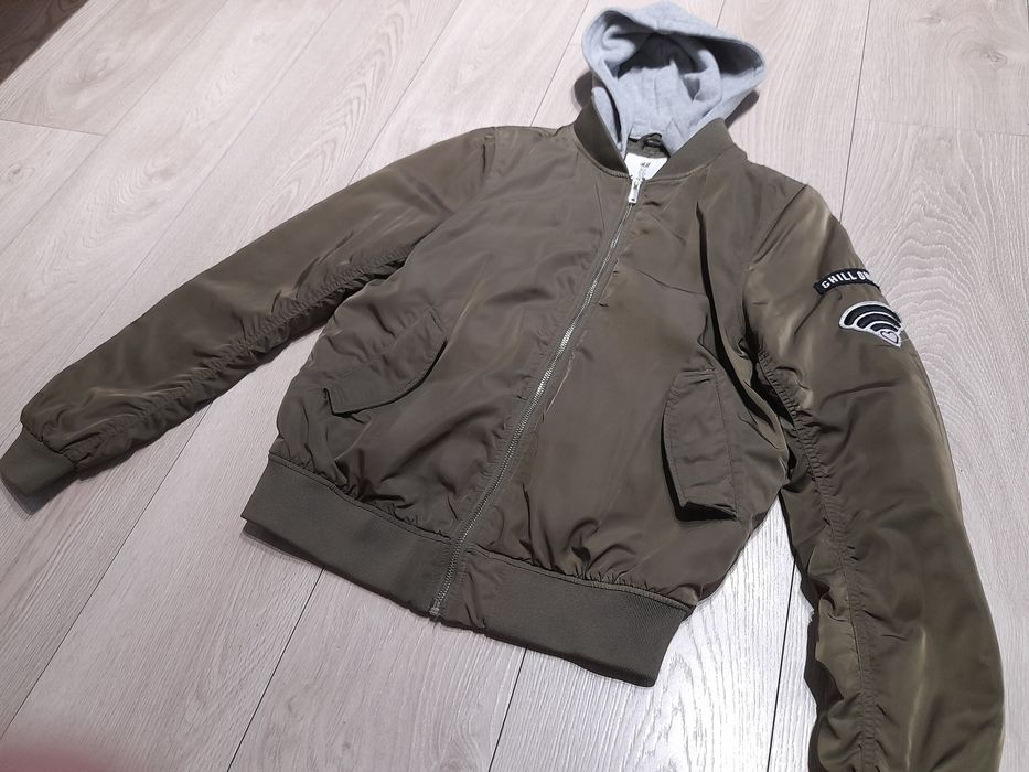 Bomberka z kapturem 170