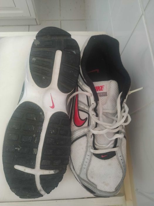 ténis NIKE Semi novos