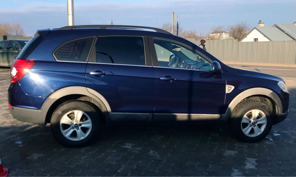 Продам Chevrolet Captiva
