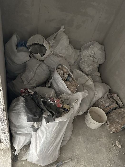 Вивіз сміття.Обухів та область послуга вантажників