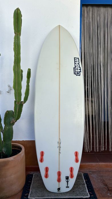 Prancha de Surf 5’11 com volume / oferta capa